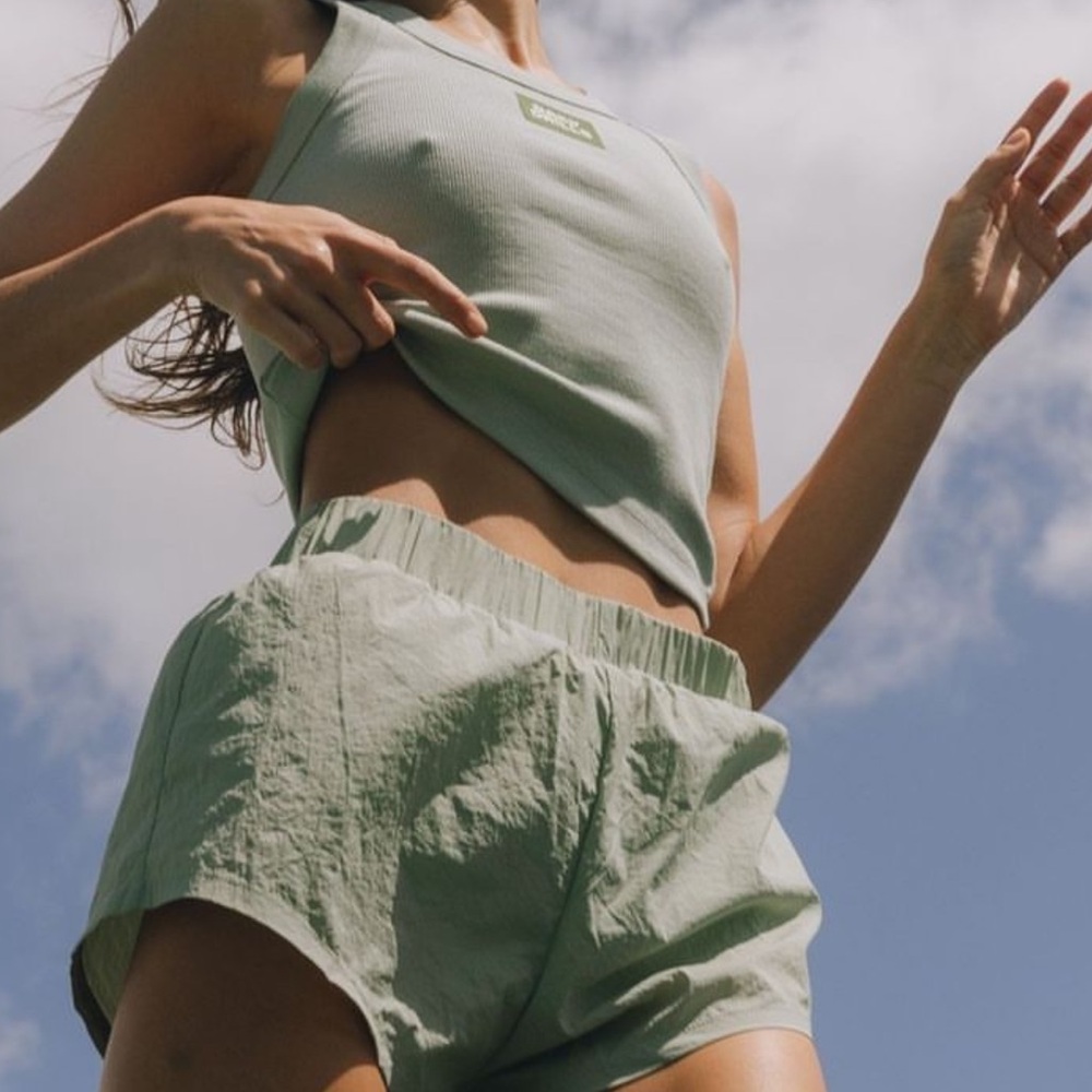 NWT daily drills shorts set